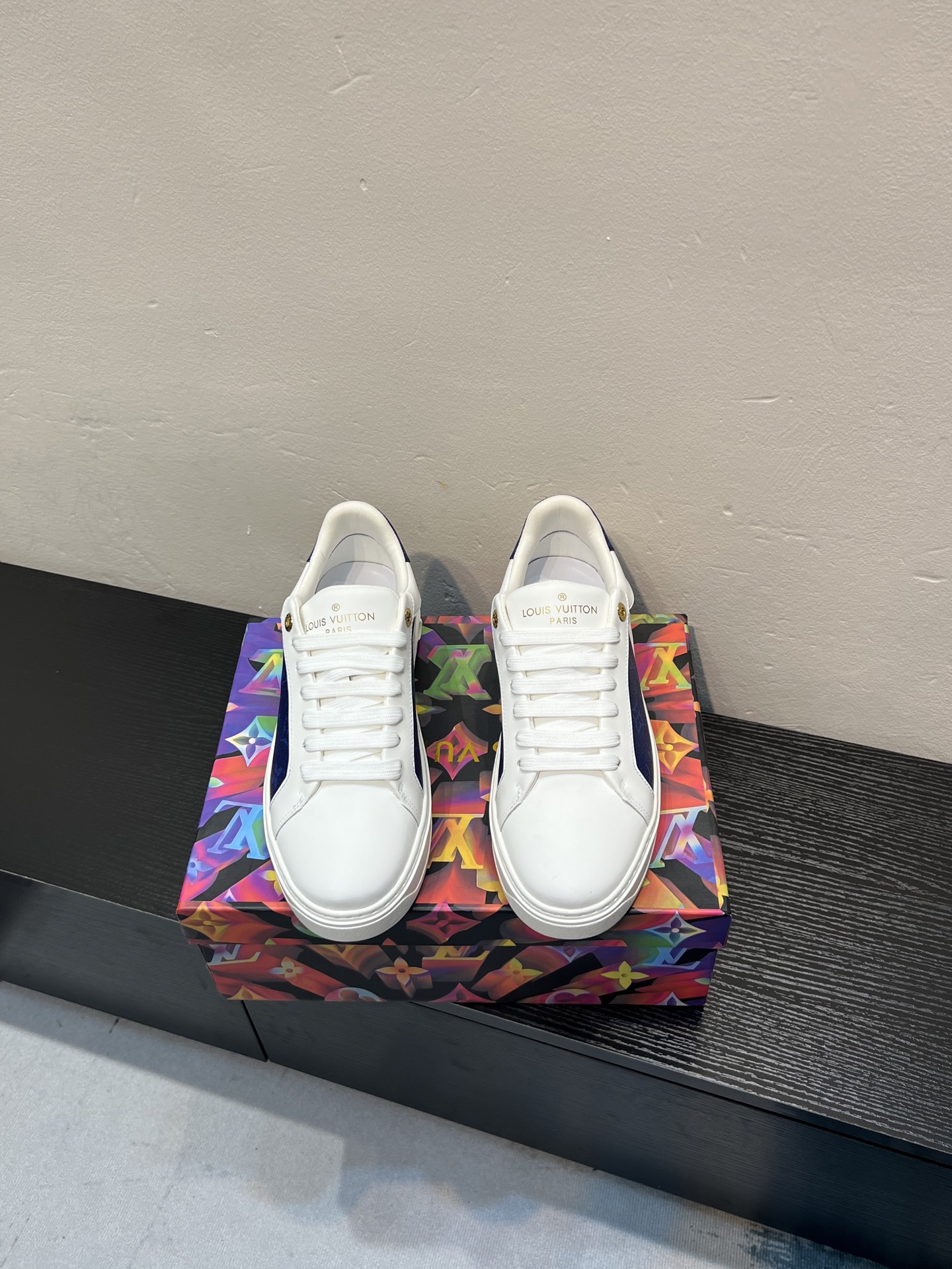 NO:779854,LV's latest trendy shoes and casual shoes are popular in physical stores. New spring and summer comfortable imported custom cowhide, mesh lining, unique jacquard fabric element design, LV original bottom, [sun][sun] high-end packaging, high-quality details determine quality, welcome to compare sizes 38-44, 45 sizes for customization,, louis vuitton, cowhide19860909LV最新潮鞋休闲鞋实体店爆款.新品春夏季舒适进口定制牛皮,网布内里,独特提花面料元素设计,Lv原版底,[太阳][太阳]高端包装高品质细节决定品质、欢迎对比码数38-44、45码定做,,louis vuitton,cowhide,Men's shoes