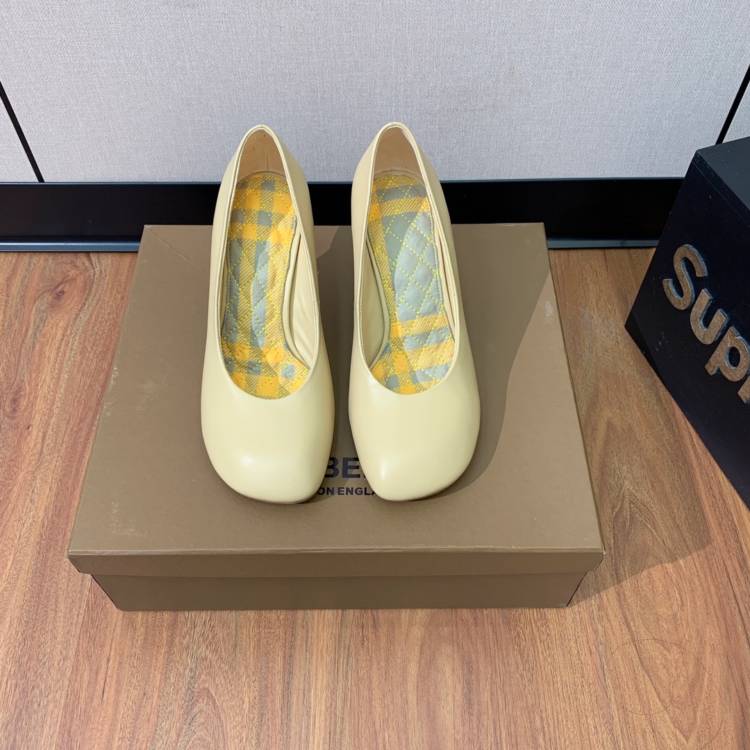[BURBER*Y] Original Round Head Heels in Sheepskin, 10cm Tall, Code 35-41, $800 - 图片 9