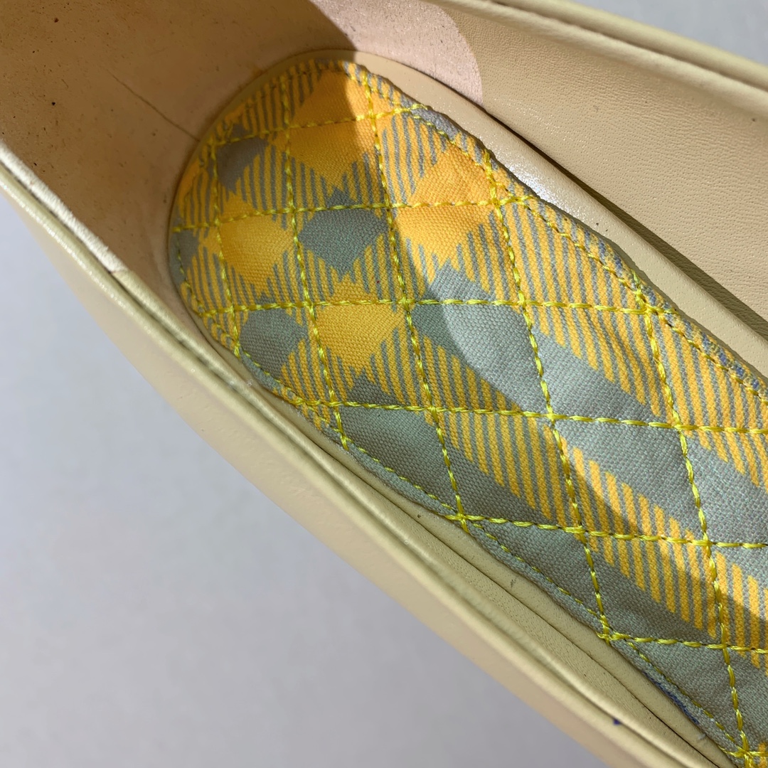 [BURBER*Y] Original Round Head Heels in Sheepskin, 10cm Tall, Code 35-41, $800 - 图片 7