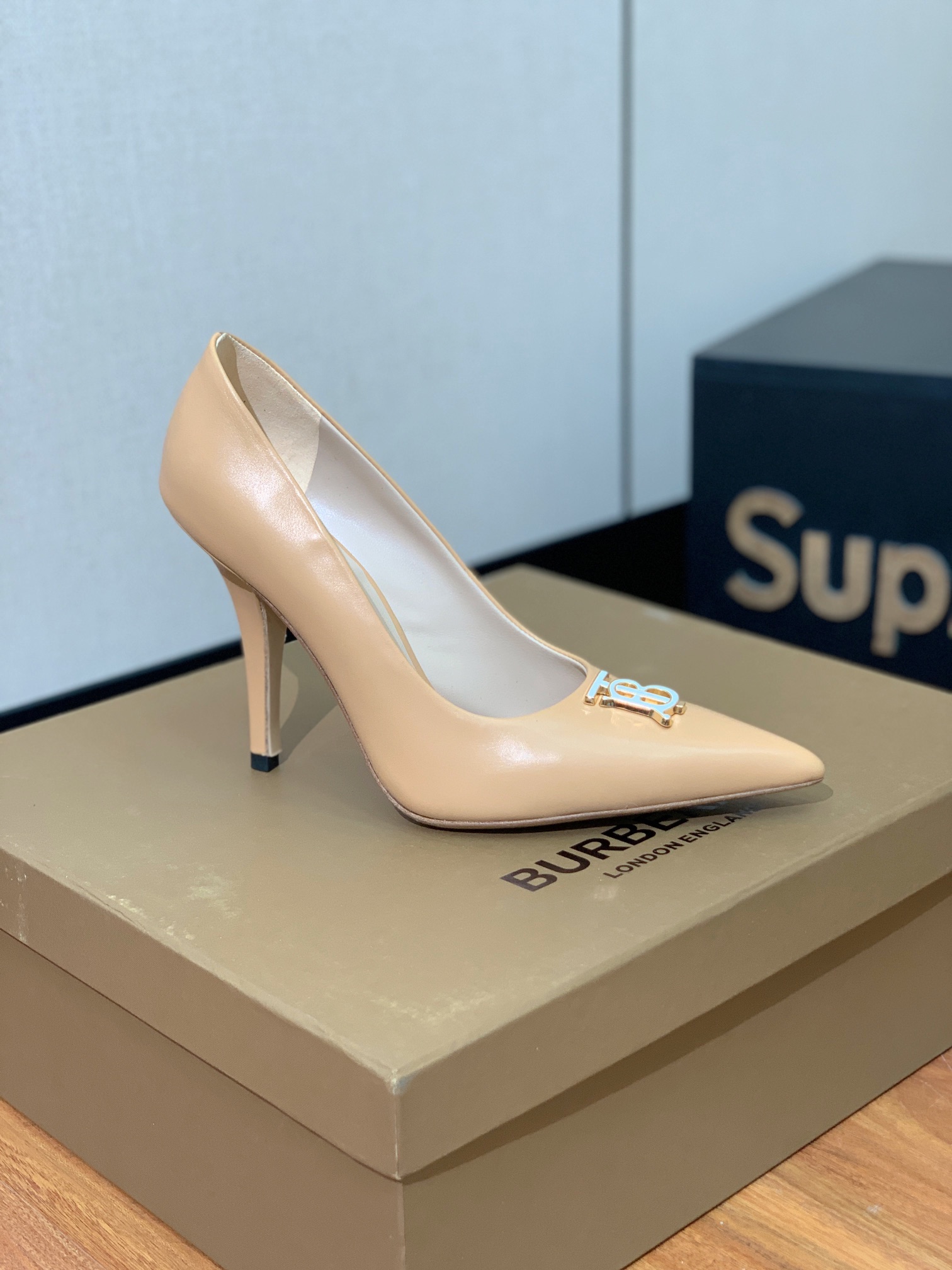 [BURBER*Y] Original 10cm Heels in Sheep’s Skin, Retro Style, Sarcasm, Code 35-41. - 图片 5