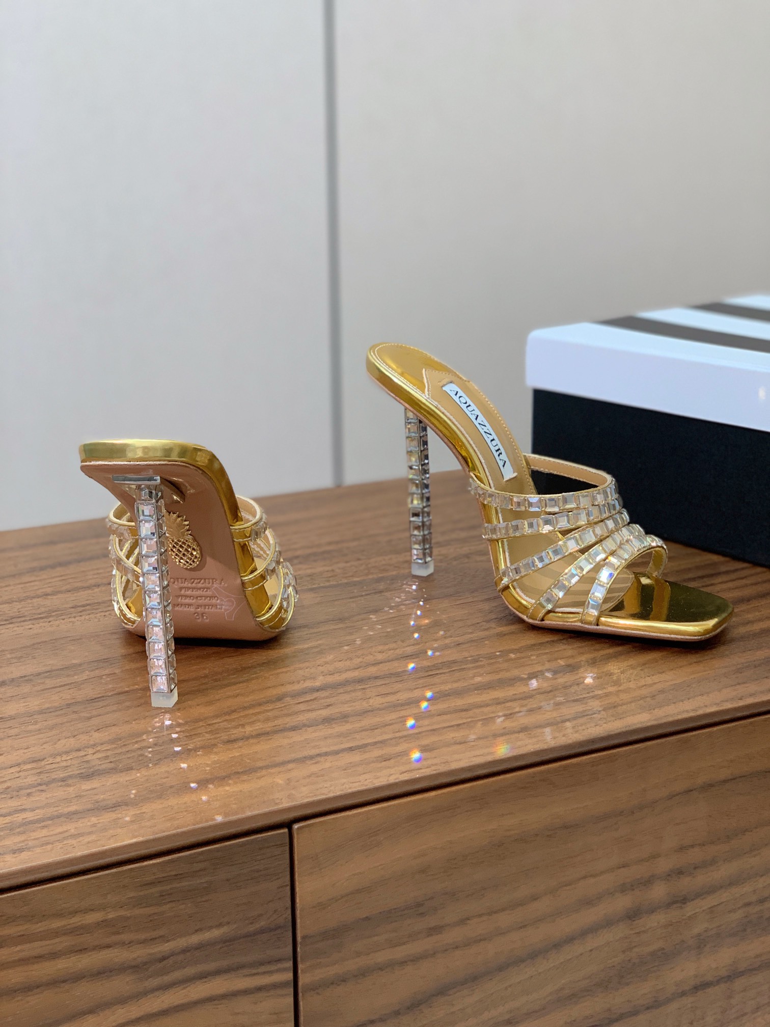 AQUAZZUR*无法拒绝的高跟女鞋性感的代言品牌镜面皮羊皮垫脚真皮大底跟高10cm码数35-41404