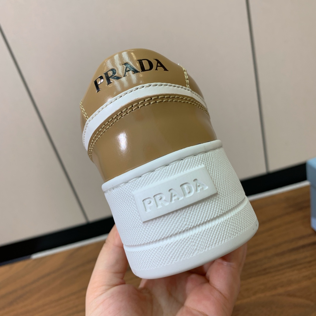 Prad*厚底休闲鞋上脚非常舒适鞋面牛皮羊皮内里牛皮垫脚定制橡胶大底码数34-定制不退换