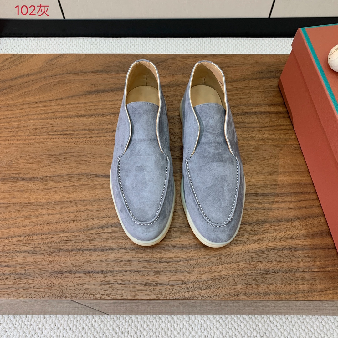 NO:265136,【Loro Piana】High-top loafers. Italian top cashmere retro, elegant, low-key and luxurious. Fashion and leather practicality are the same as the highest quality in the entire network. The upper is smooth, silky, hand-stitched, water-dyed leather. Original outsole. With cards and wooden balls. (The leather midsole can be customized 50) Sizes for women 34-42 (34, 41, 42 custom-made, non-return and exchange) Men 39-46 (39, 45, 46 custom-made, non-return and exchange) Batch (men's model 10), casual shoes/sports shoes, loro piano, loafers, sneakers, sheep19860909【Loro Piana】高帮乐福鞋.意大利顶级羊绒复古优雅低调奢华.时尚性与皮料实用性同样兼具依然全网最高品质.鞋面羊京丝质柔滑.手工缝线,水染皮里.原版大底.配卡片、木球.（真皮中底可定制50） 码数女34-42（34、41、42定制不退换） 男39-46（39、45、46定制不退换） 批（男款10）,休闲鞋/运动鞋,loro piana,loafers,sneakers,sheep,Women's Shoes
