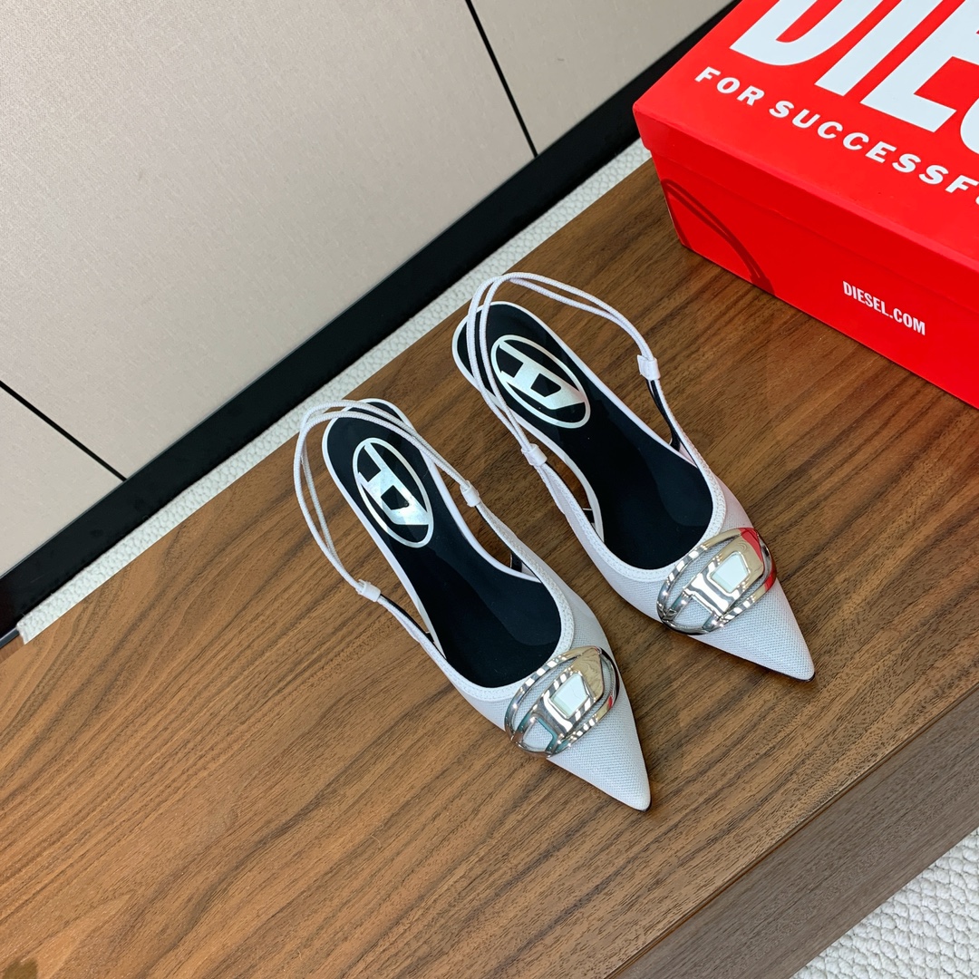【Diesel】后空网面高跟鞋。绝美Diesel高跟鞋，独家品牌辨识度的原版开模五金，流畅的线条，优雅版