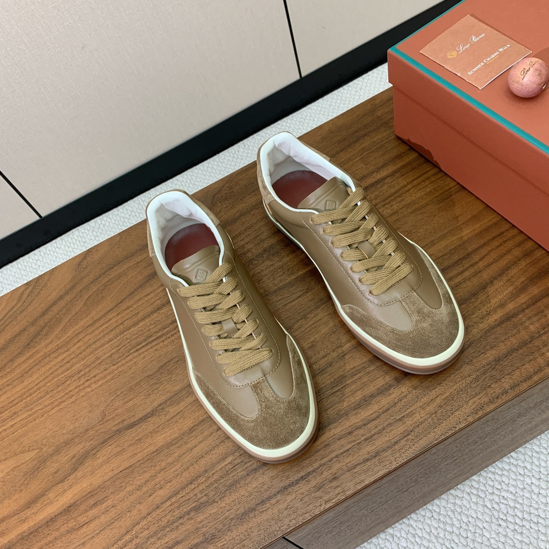 【Loro Piana】情侣款德训鞋。简约时尚，鞋面采用环保牛皮、牛反绒。进口耐磨橡胶成型底。
码数：女