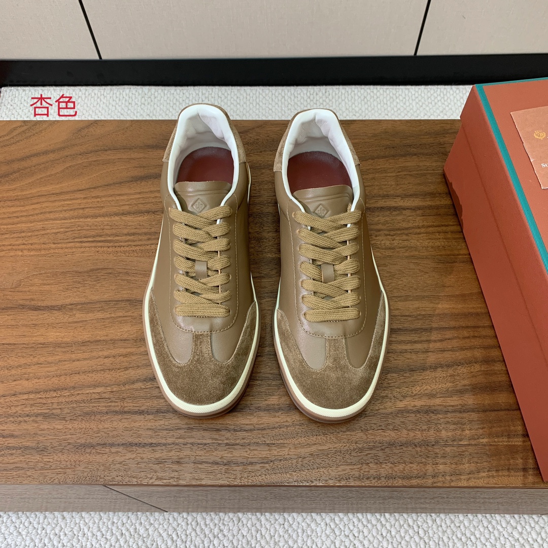 【Loro Piana】情侣款德训鞋。简约时尚，鞋面采用环保牛皮、牛反绒。进口耐磨橡胶成型底。
码数：女