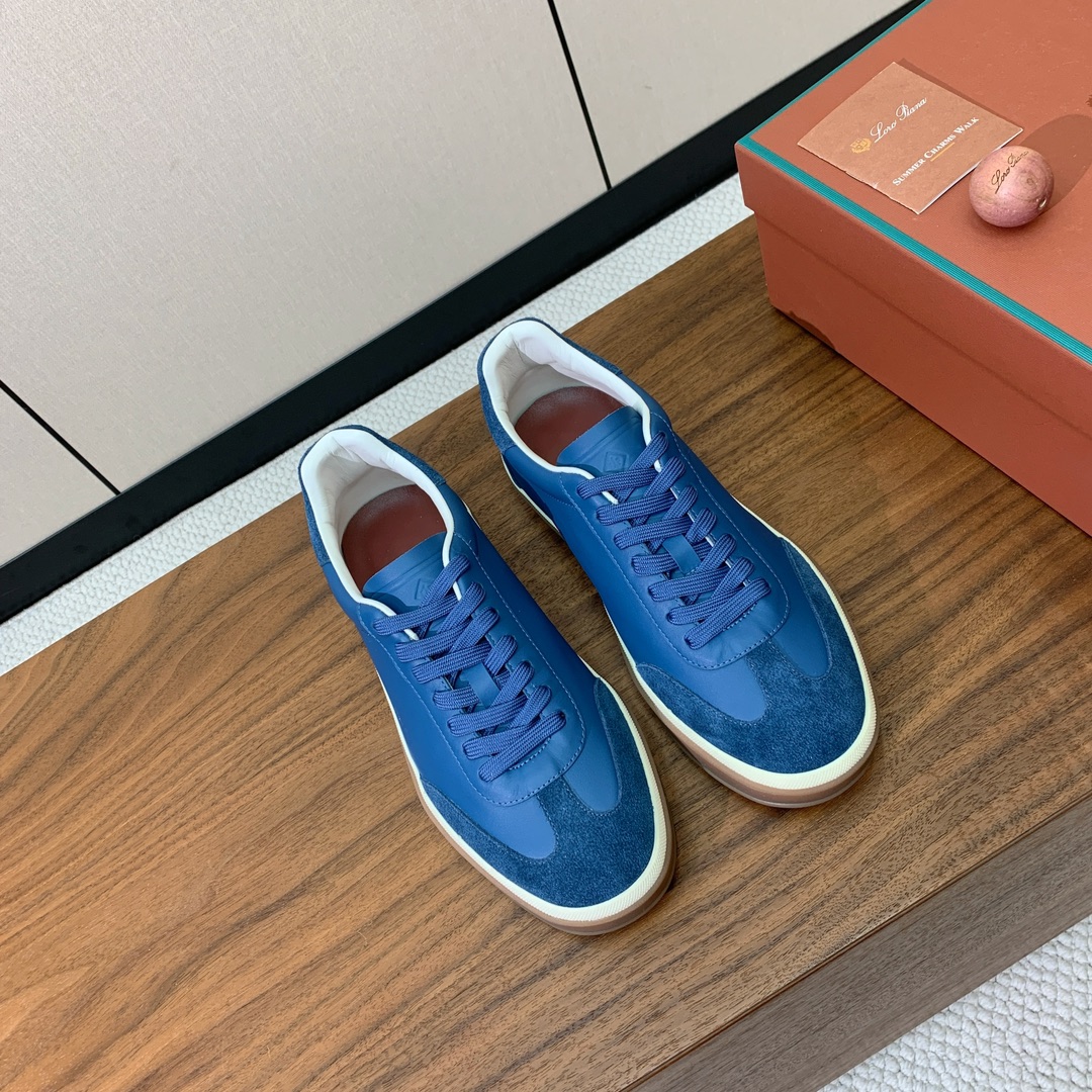 【Loro Piana】情侣款德训鞋。简约时尚，鞋面采用环保牛皮、牛反绒。进口耐磨橡胶成型底。
码数：女