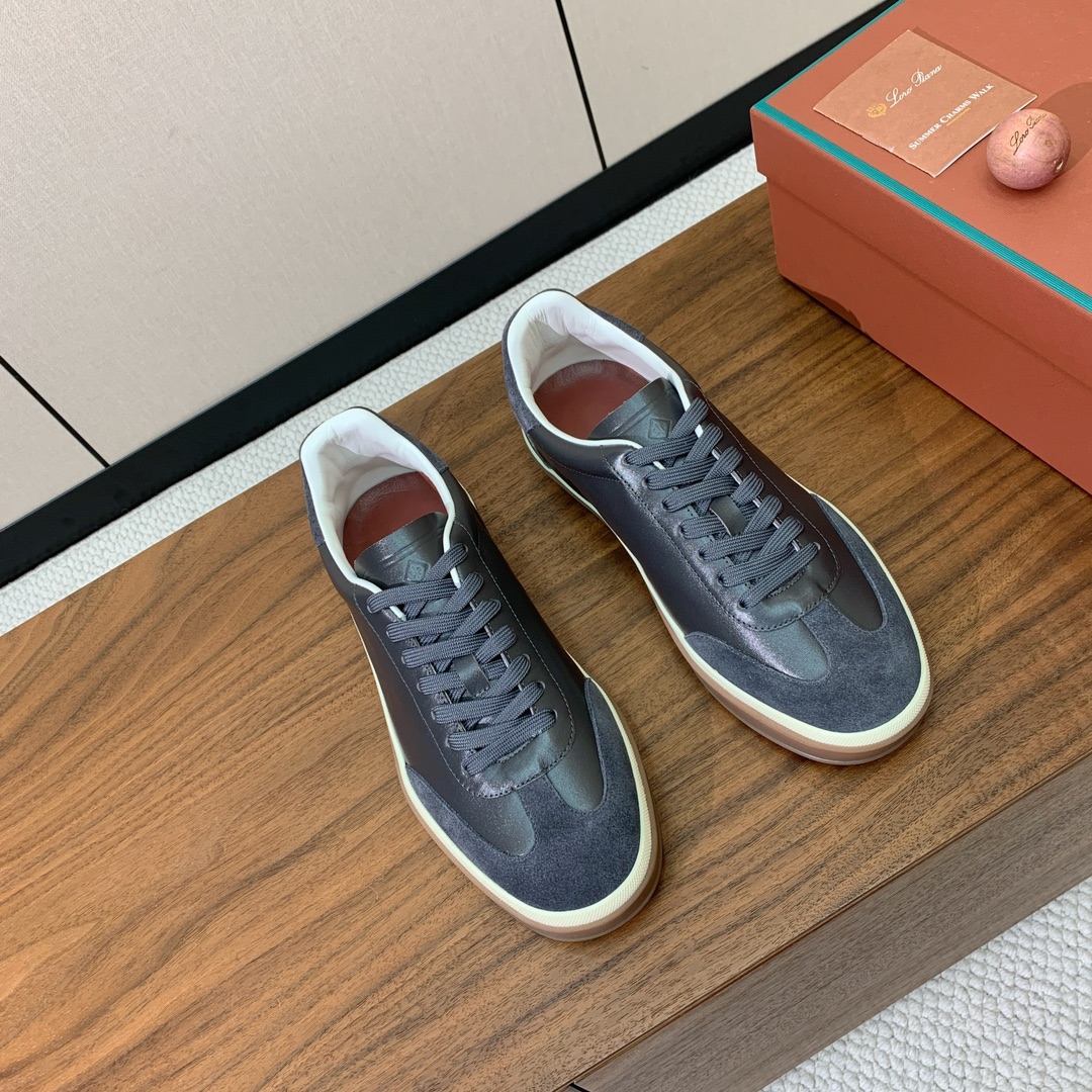 【Loro Piana】情侣款德训鞋。简约时尚，鞋面采用环保牛皮、牛反绒。进口耐磨橡胶成型底。
码数：女