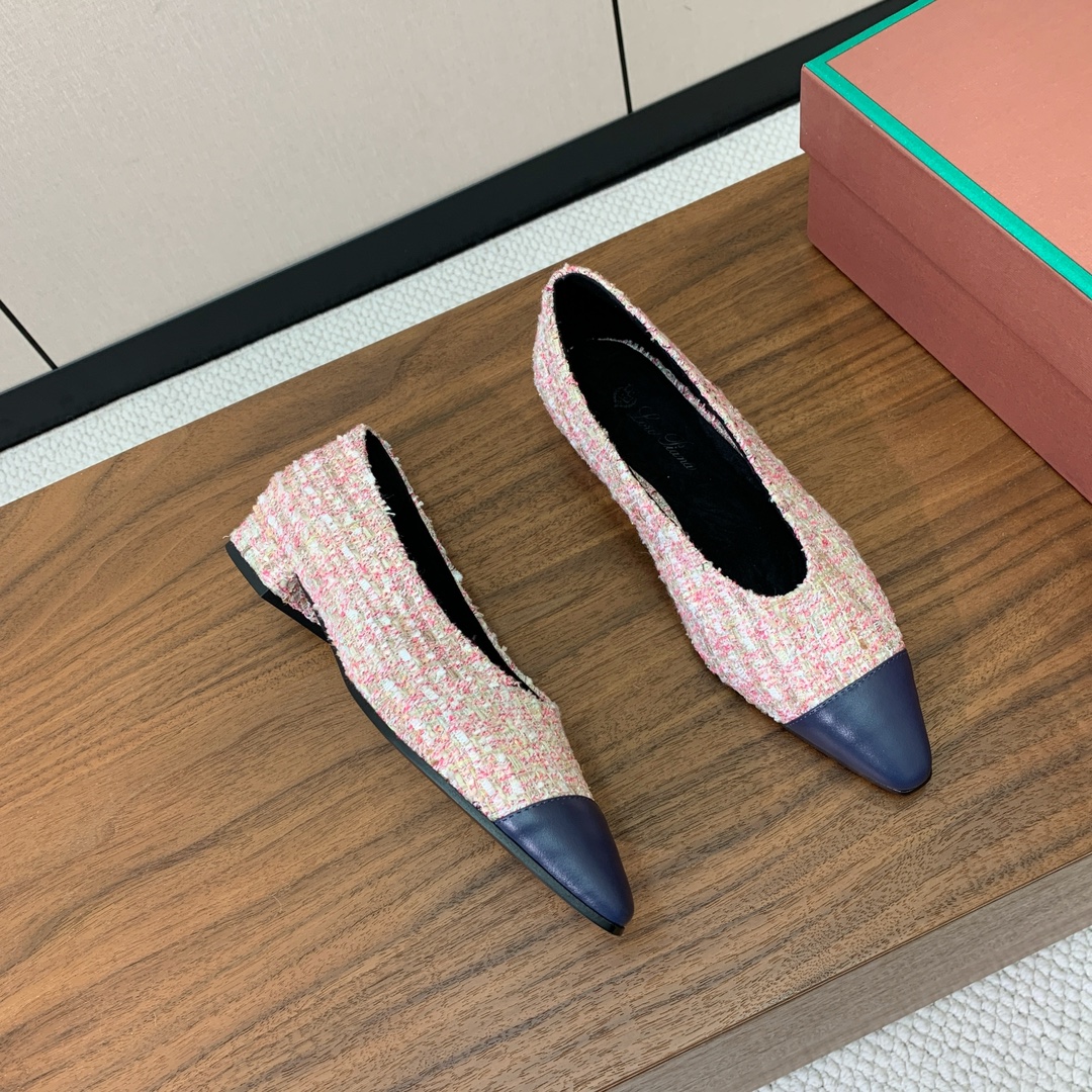 【Loro Piana】拼色单鞋。极简主义风格。属于非常耐看的款式！高级百搭之王。鞋面定制材料拼牛皮。进