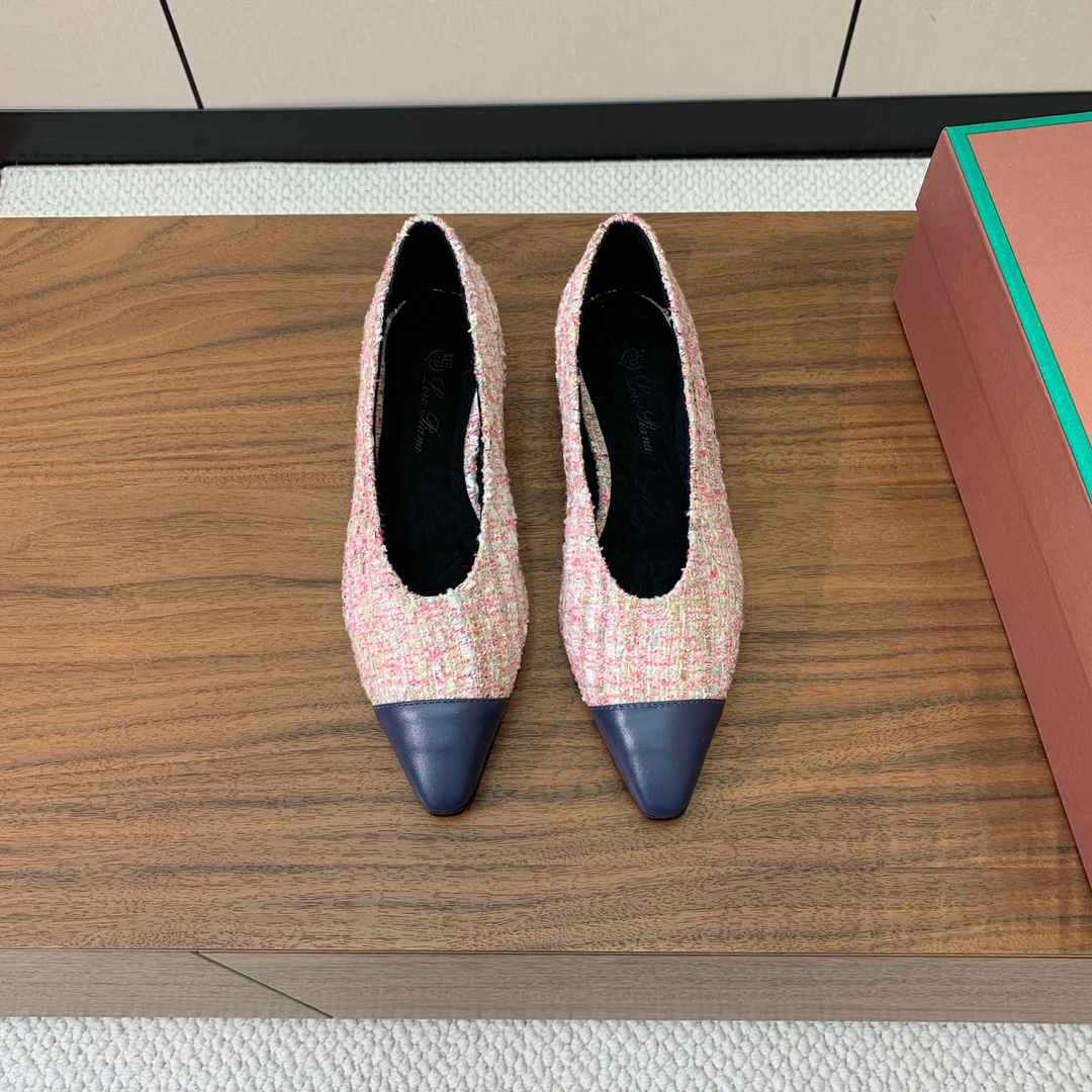 【Loro Piana】拼色单鞋。极简主义风格。属于非常耐看的款式！高级百搭之王。鞋面定制材料拼牛皮。进