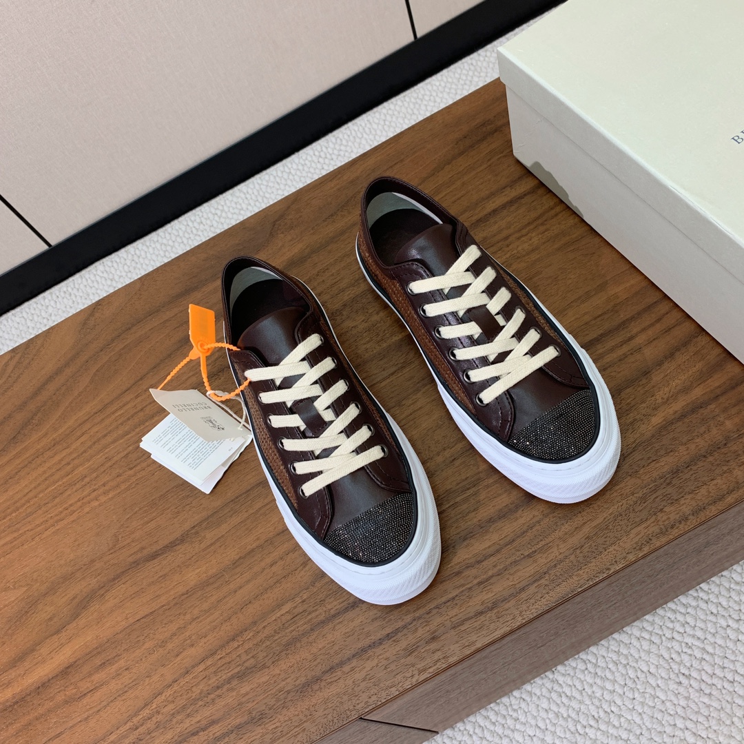【BRUNELL* CUCINELL*】女款休闲鞋。材质：鞋面进口牛皮➕编织材料。羊皮垫脚。橡胶大底。
