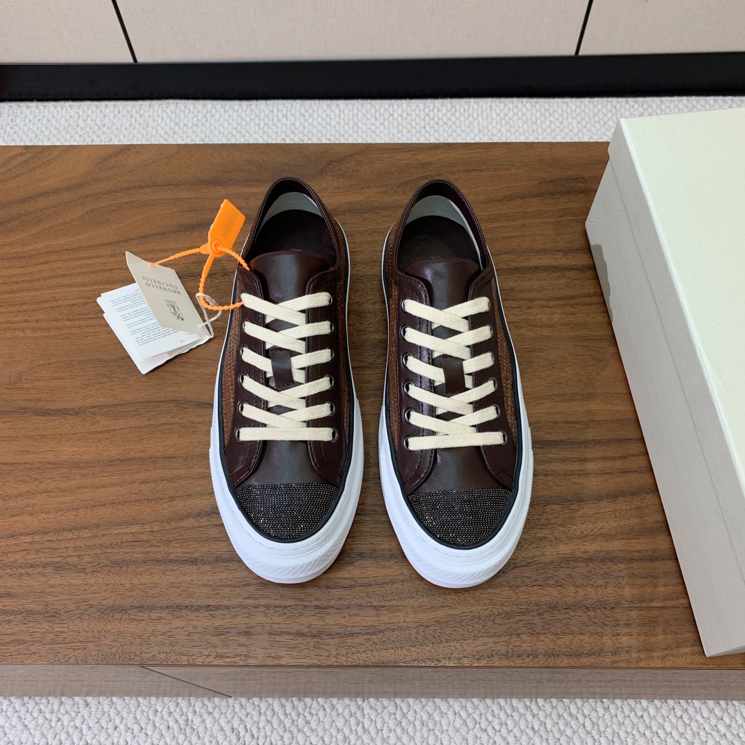 【BRUNELL* CUCINELL*】女款休闲鞋。材质：鞋面进口牛皮➕编织材料。羊皮垫脚。橡胶大底。

