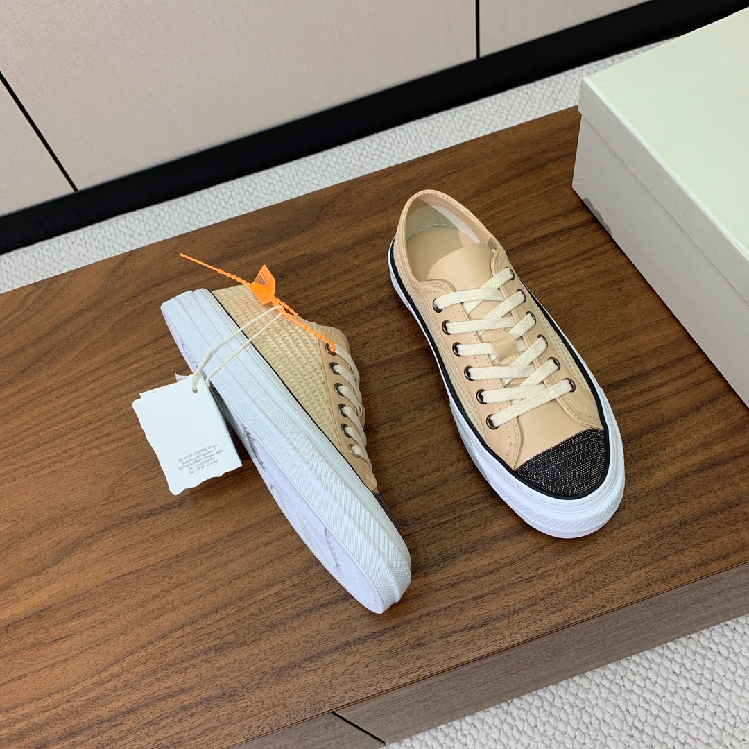 【BRUNELL* CUCINELL*】女款休闲鞋。材质：鞋面进口牛皮➕编织材料。羊皮垫脚。橡胶大底。
