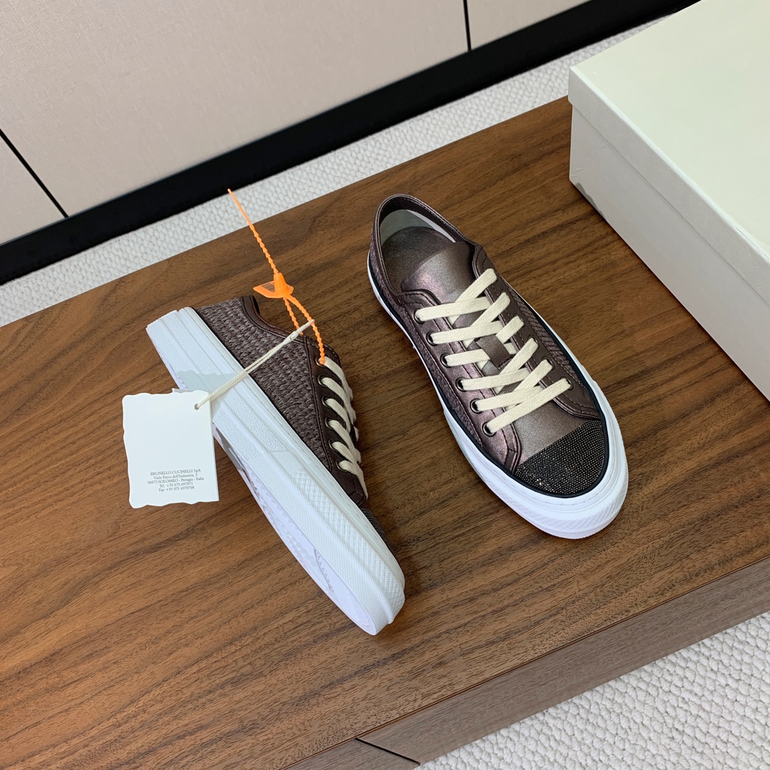 【BRUNELL* CUCINELL*】女款休闲鞋。材质：鞋面进口牛皮➕编织材料。羊皮垫脚。橡胶大底。
