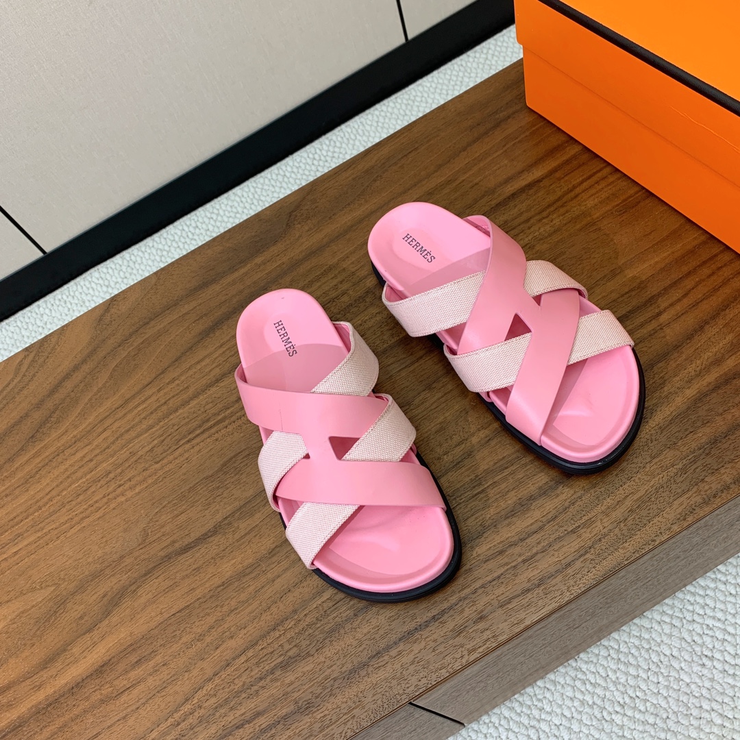 【Herm*s】高版本女款H专用布编织拖。H家配货首选鞋履！是爱马仕经典款。每一季都会出很多颜色，绝对是