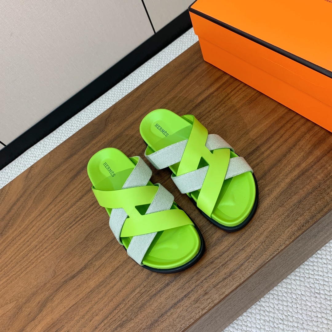 【Herm*s】高版本女款H专用布编织拖。H家配货首选鞋履！是爱马仕经典款。每一季都会出很多颜色，绝对是