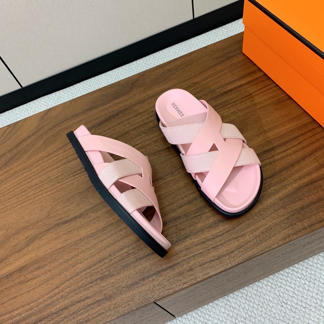 【Herm*s】高版本女款H专用布编织拖。H家配货首选鞋履！是爱马仕经典款。每一季都会出很多颜色，绝对是