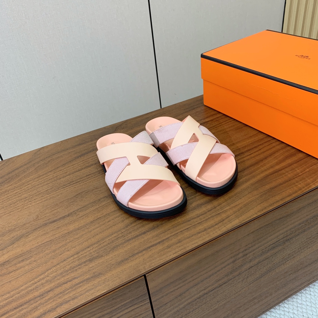 【Herm*s】高版本女款H专用布编织拖。H家配货首选鞋履！是爱马仕经典款。每一季都会出很多颜色，绝对是