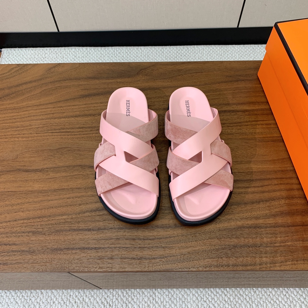 【Herm*s】高版本女款牛反绒编织拖。H家配货首选鞋履！是爱马仕经典款。每一季都会出很多颜色，绝对是最