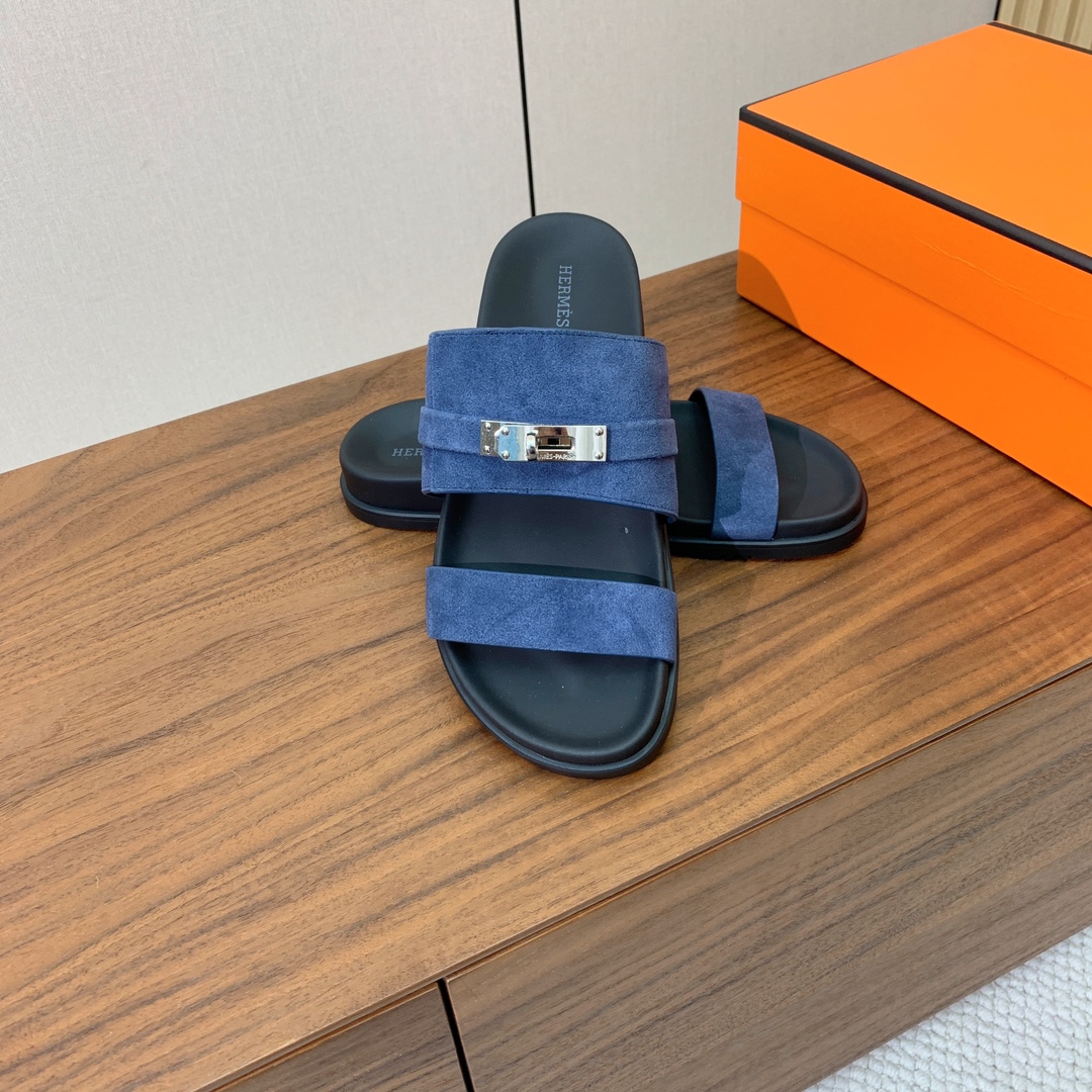 【Herm*s】高版本Kelly扣情侣款拖鞋。H家配货首选鞋履！是爱马仕经典款。每一季都会出很多颜色，绝