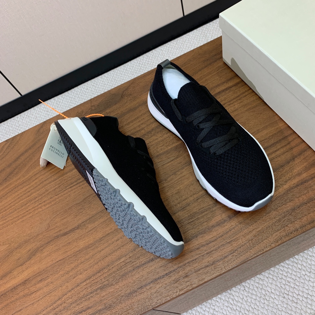 【BRUNELL* CUCINELL*】男款针织休闲鞋。极简主义风格，复古又高级！简约又大气，属于非常耐