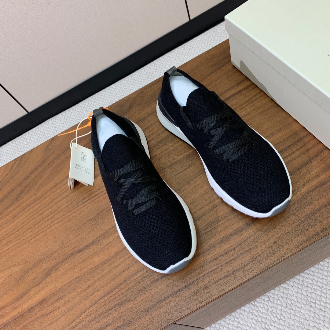 【BRUNELL* CUCINELL*】男款针织休闲鞋。极简主义风格，复古又高级！简约又大气，属于非常耐
