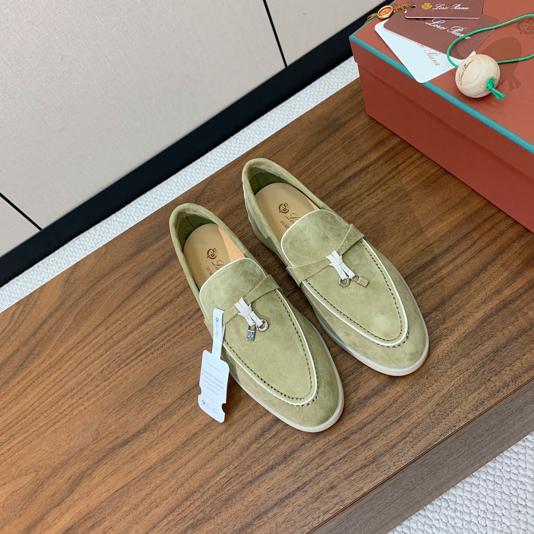 【Loro Piana】锁边款乐福鞋。意大利顶级羊绒复古优雅低调奢华。时尚性与皮料实用性同样兼具依然全网