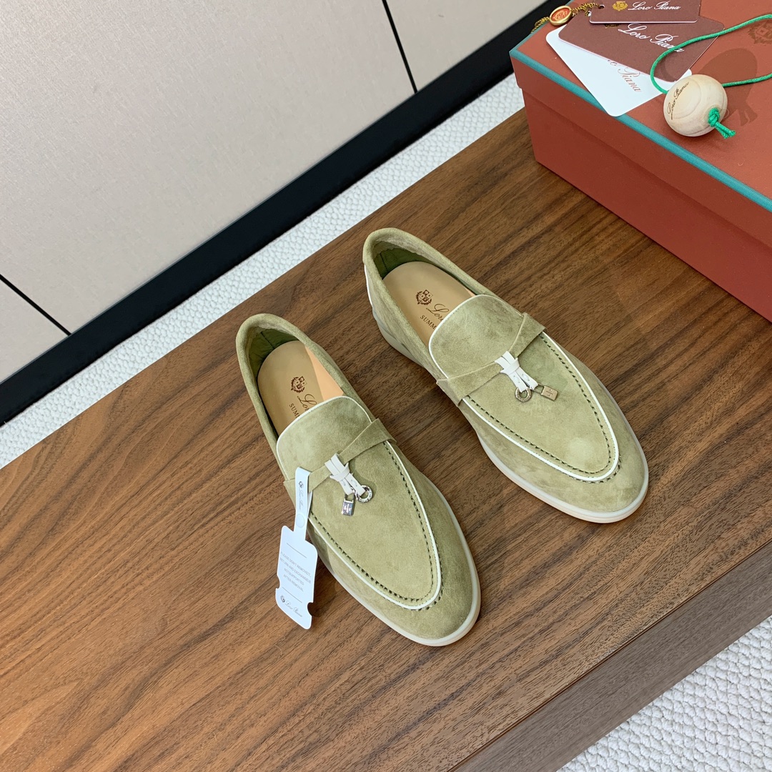 【Loro Piana】锁边款乐福鞋。意大利顶级羊绒复古优雅低调奢华。时尚性与皮料实用性同样兼具依然全网