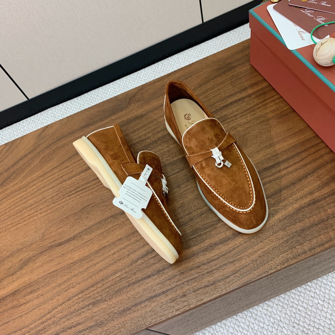 【Loro Piana】锁边款乐福鞋。意大利顶级羊绒复古优雅低调奢华。时尚性与皮料实用性同样兼具依然全网