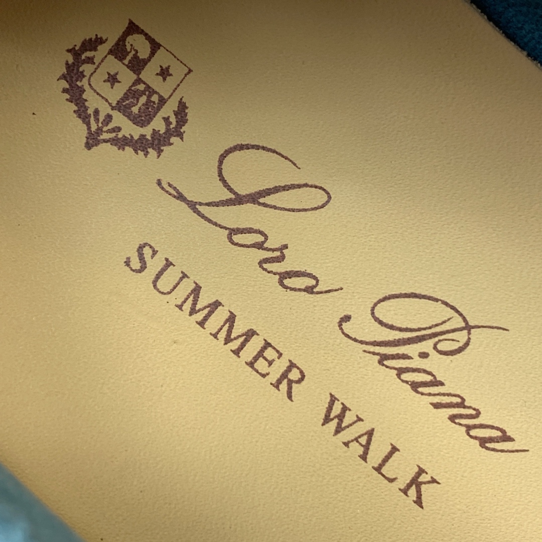 【Loro Piana】光面乐福鞋。意大利顶级羊绒复古优雅低调奢华。时尚性与皮料实用性同样兼具依然全网最