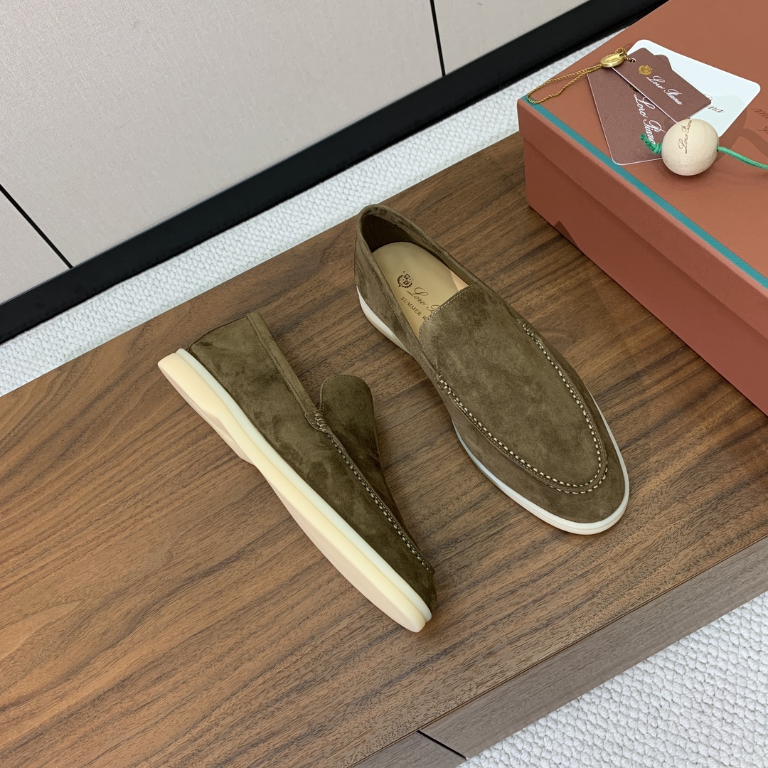 【Loro Piana】光面乐福鞋。意大利顶级羊绒复古优雅低调奢华。时尚性与皮料实用性同样兼具依然全网最
