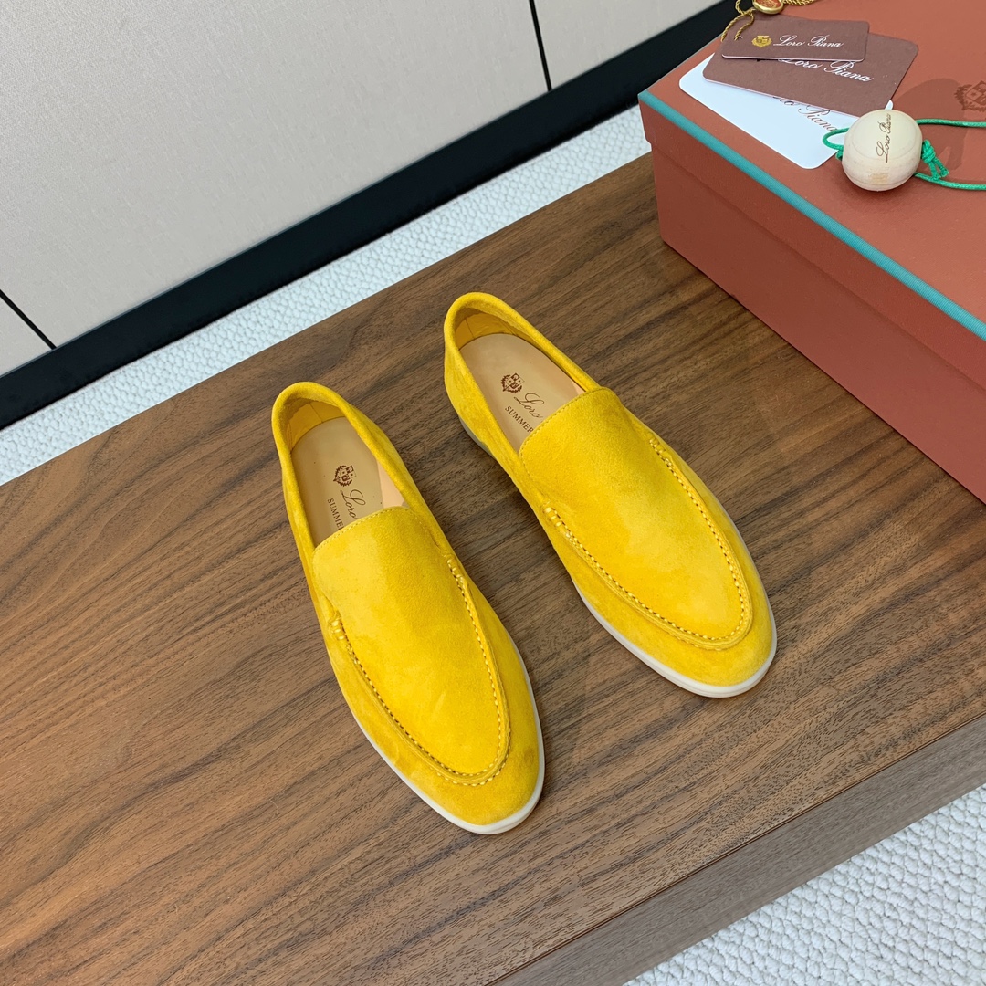 【Loro Piana】光面乐福鞋。意大利顶级羊绒复古优雅低调奢华。时尚性与皮料实用性同样兼具依然全网最