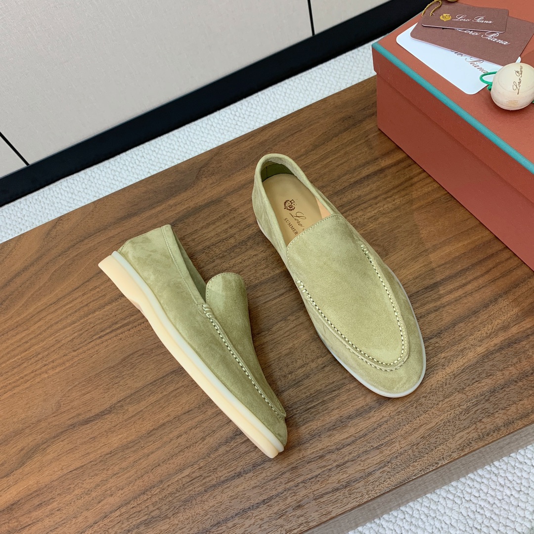【Loro Piana】光面乐福鞋。意大利顶级羊绒复古优雅低调奢华。时尚性与皮料实用性同样兼具依然全网最