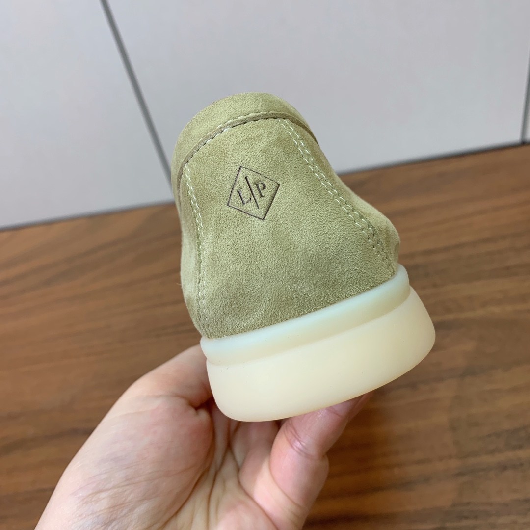 【Loro Piana】光面乐福鞋。意大利顶级羊绒复古优雅低调奢华。时尚性与皮料实用性同样兼具依然全网最
