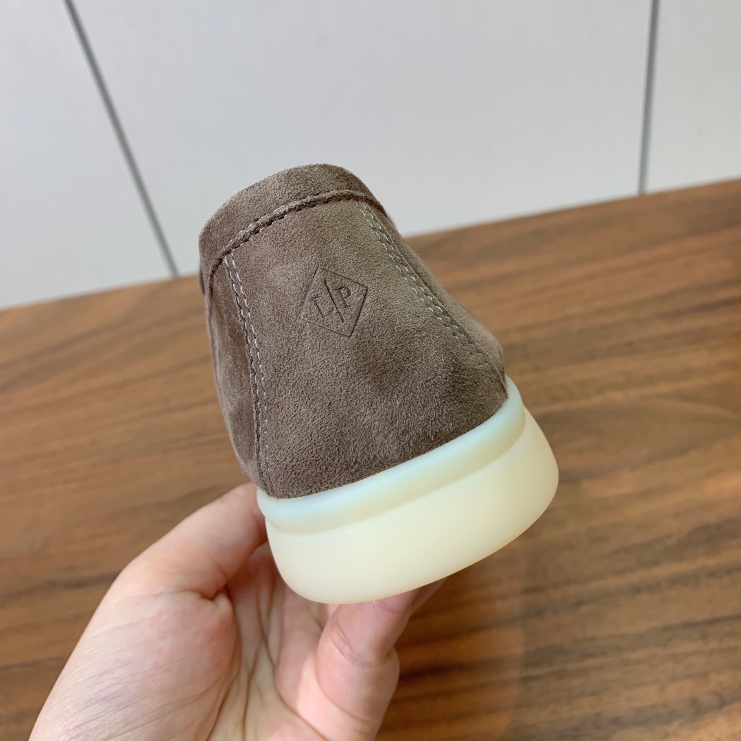 【Loro Piana】光面乐福鞋。意大利顶级羊绒复古优雅低调奢华。时尚性与皮料实用性同样兼具依然全网最