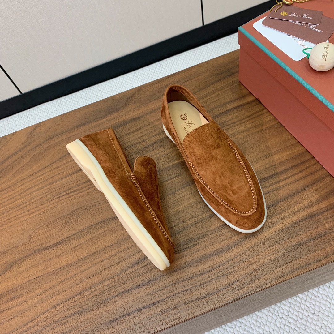 【Loro Piana】光面乐福鞋。意大利顶级羊绒复古优雅低调奢华。时尚性与皮料实用性同样兼具依然全网最