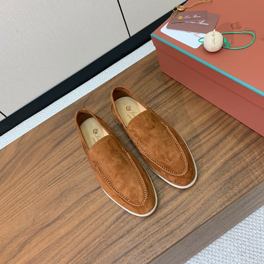 【Loro Piana】光面乐福鞋。意大利顶级羊绒复古优雅低调奢华。时尚性与皮料实用性同样兼具依然全网最