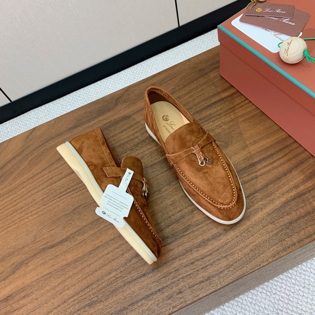【Loro Piana】乐福鞋。意大利顶级羊绒复古优雅低调奢华。时尚性与皮料实用性同样兼具依然全网最高品