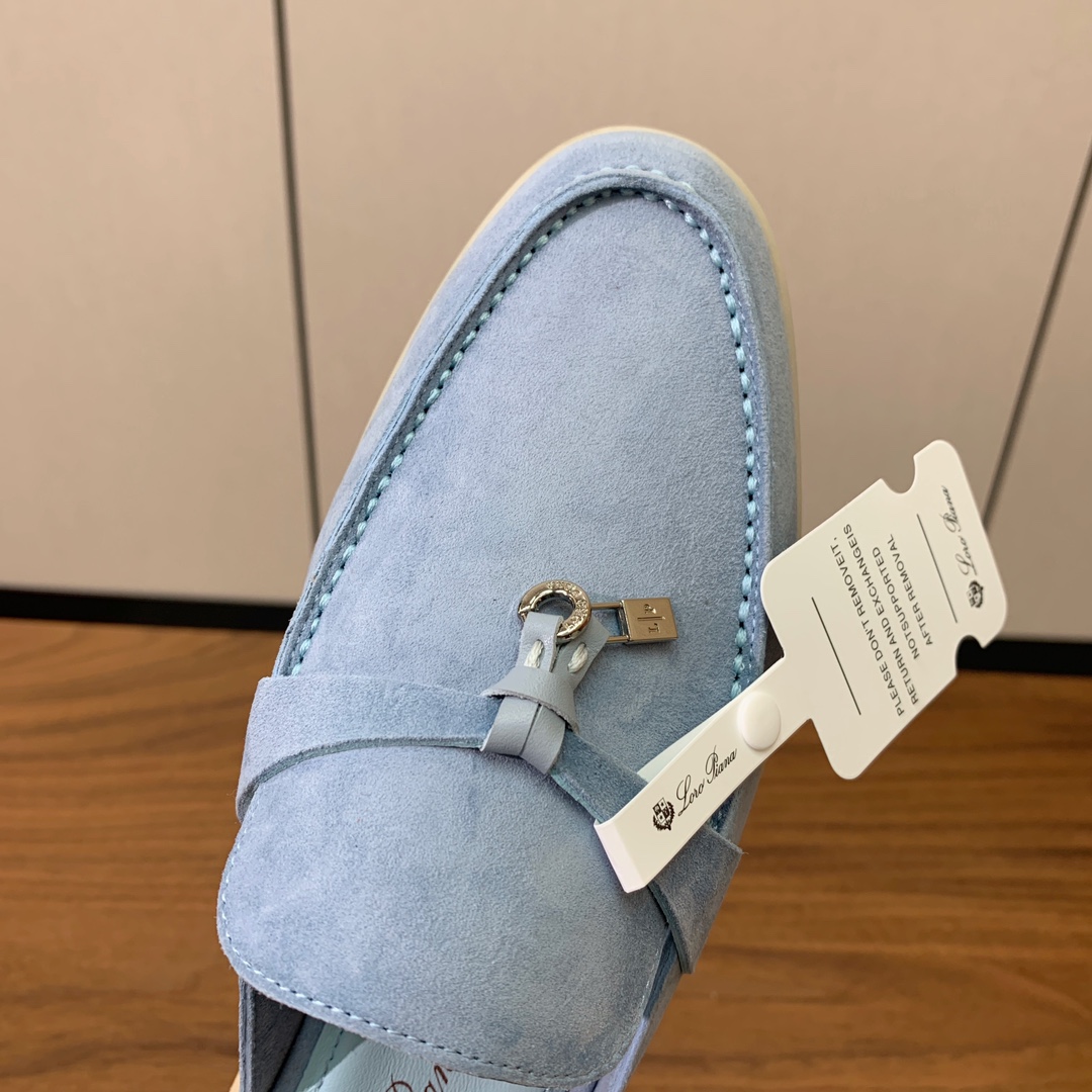 【Loro Piana】包头拖。意大利顶级羊绒复古优雅低调奢华。时尚性与皮料实用性同样兼具依然全网最高品