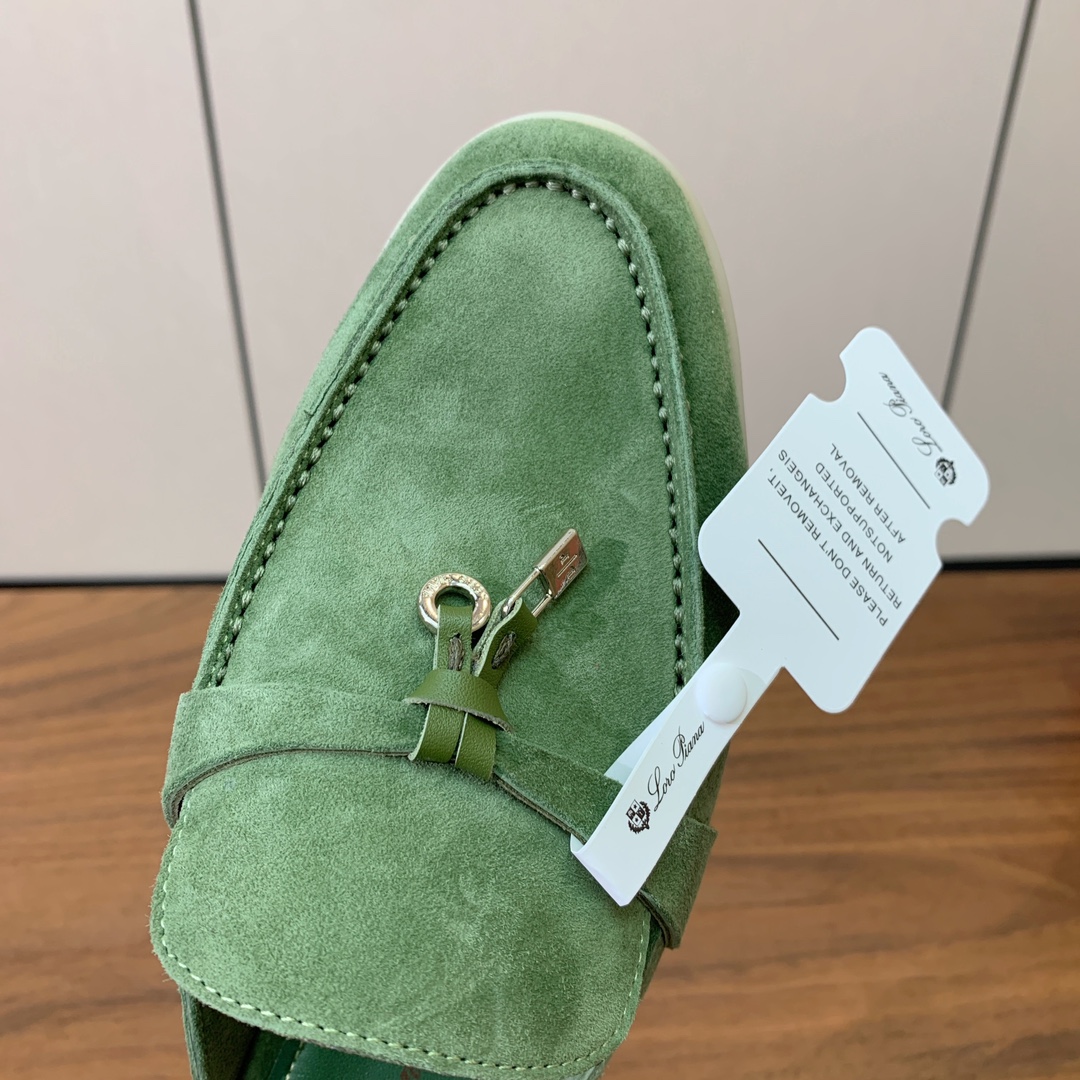 【Loro Piana】包头拖。意大利顶级羊绒复古优雅低调奢华。时尚性与皮料实用性同样兼具依然全网最高品