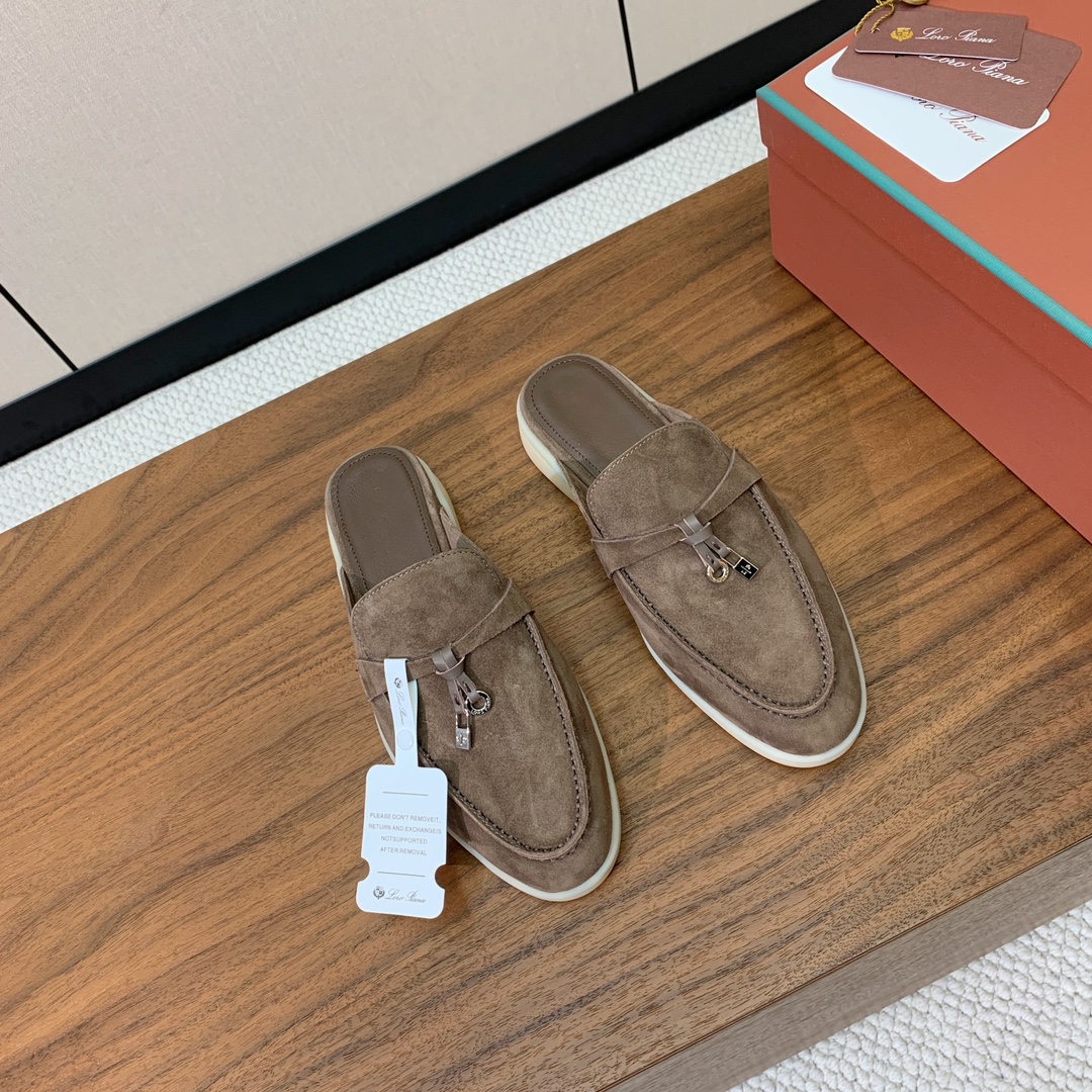 【Loro Piana】包头拖。意大利顶级羊绒复古优雅低调奢华。时尚性与皮料实用性同样兼具依然全网最高品