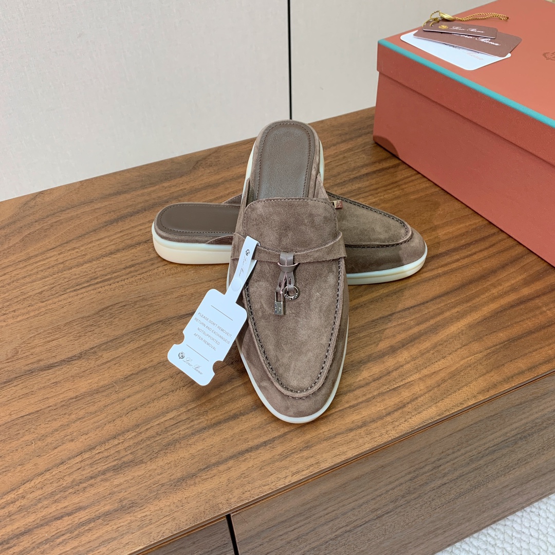 【Loro Piana】包头拖。意大利顶级羊绒复古优雅低调奢华。时尚性与皮料实用性同样兼具依然全网最高品