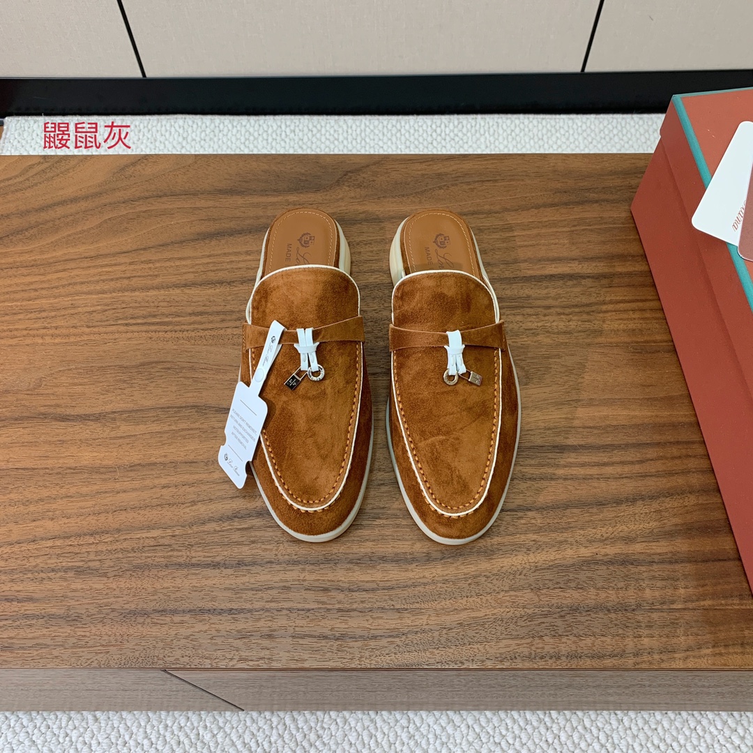 【Loro Piana】锁边包头拖。意大利顶级羊绒复古优雅低调奢华。时尚性与皮料实用性同样兼具依然全网最