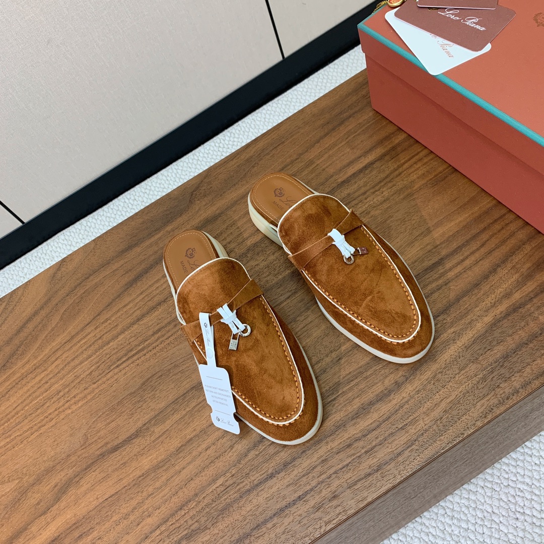 【Loro Piana】锁边包头拖。意大利顶级羊绒复古优雅低调奢华。时尚性与皮料实用性同样兼具依然全网最