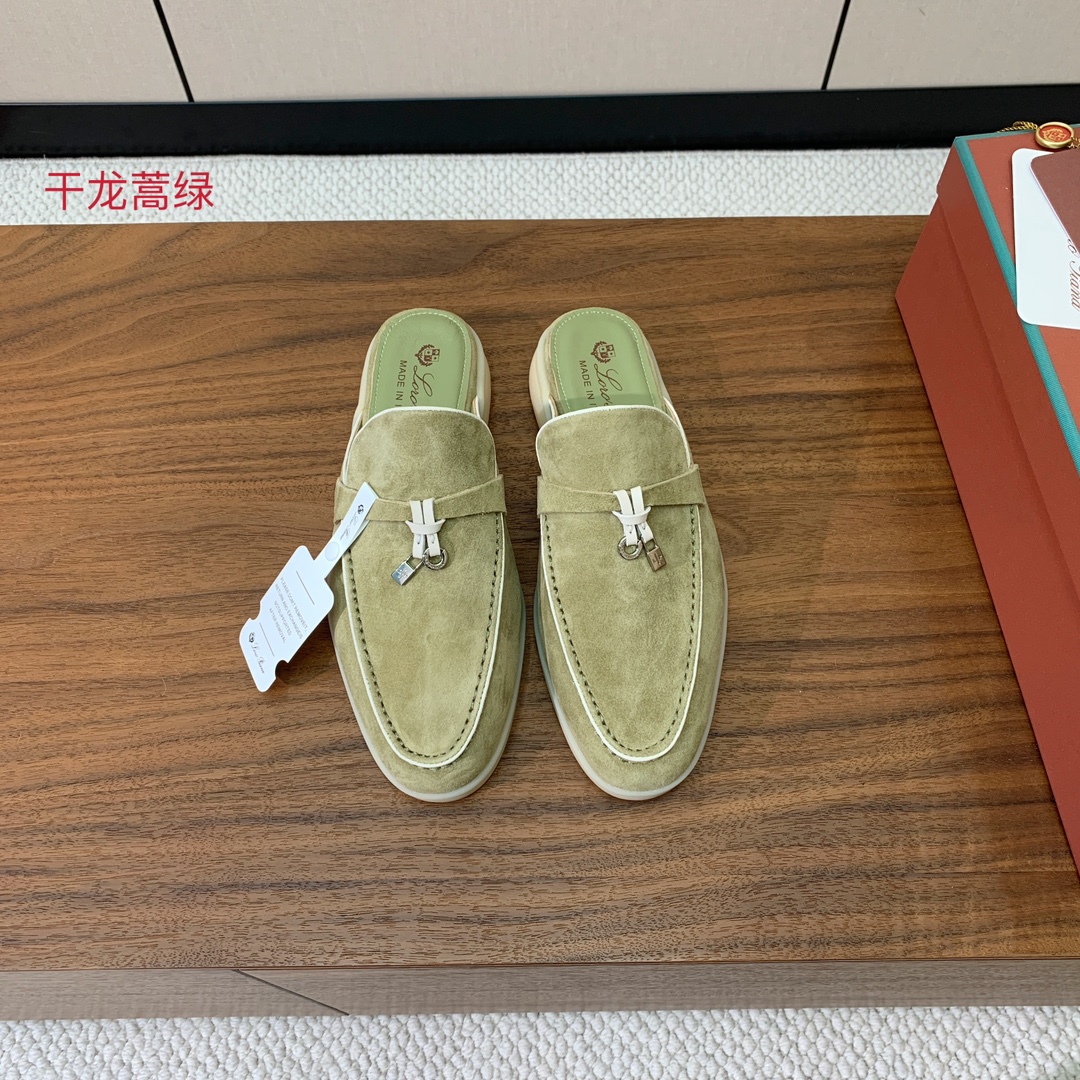 【Loro Piana】锁边包头拖。意大利顶级羊绒复古优雅低调奢华。时尚性与皮料实用性同样兼具依然全网最