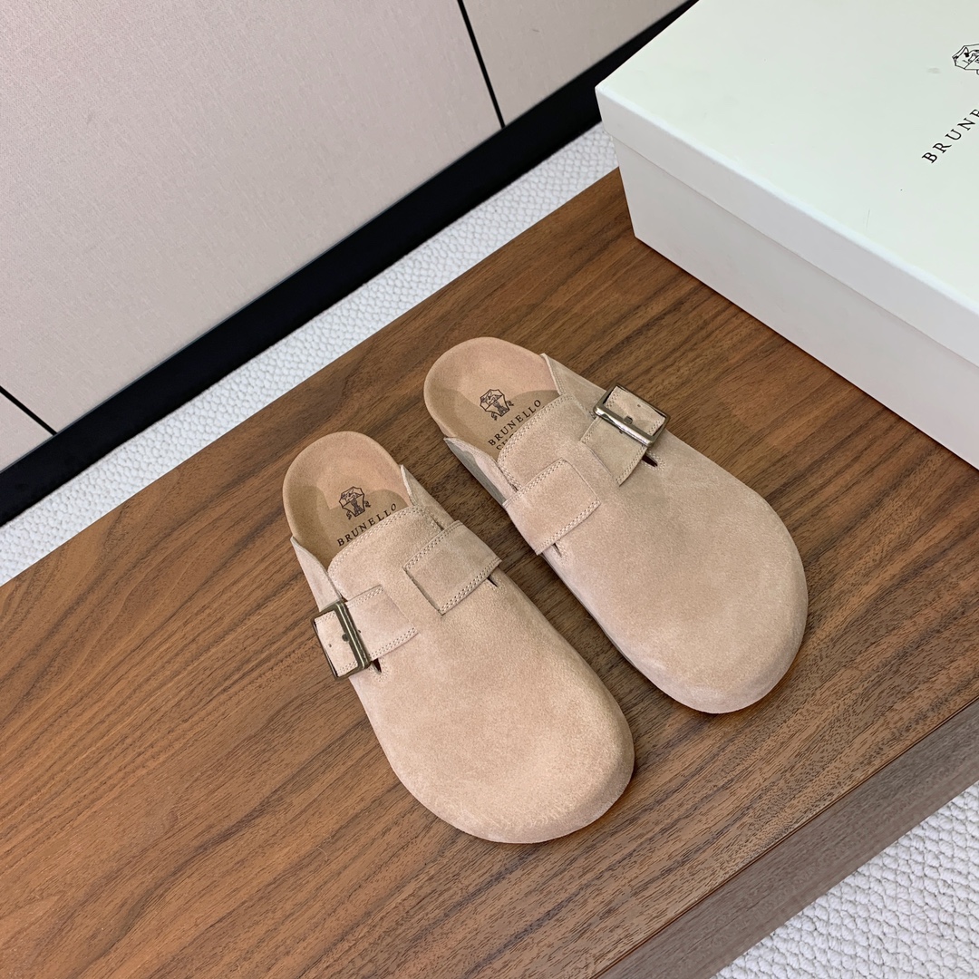【BRUNELL* CUCINELL*】男款半包拖鞋。材质：进口环保牛绒、橡胶大底。
码数：38-45（
