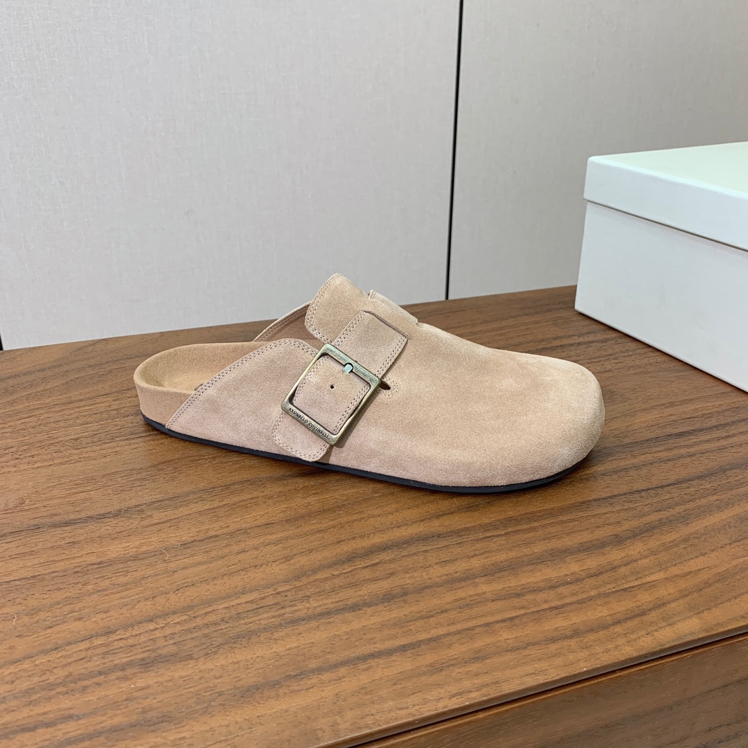 【BRUNELL* CUCINELL*】男款半包拖鞋。材质：进口环保牛绒、橡胶大底。
码数：38-45（