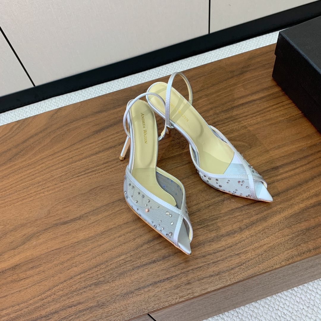 【Anderea Wazen】网钻凉鞋。非常的美，上脚无敌了。鞋面进口网面烫钻。羊皮垫脚。真皮大底，跟高