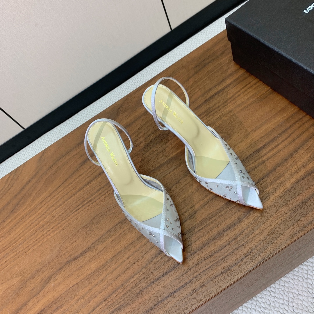 【Anderea Wazen】网钻凉鞋。非常的美，上脚无敌了。鞋面进口网面烫钻。羊皮垫脚。真皮大底，跟高