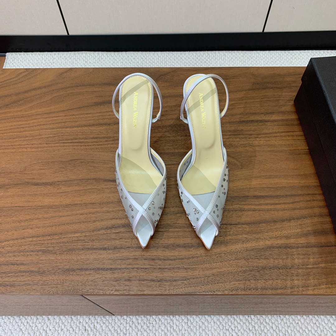 【Anderea Wazen】网钻凉鞋。非常的美，上脚无敌了。鞋面进口网面烫钻。羊皮垫脚。真皮大底，跟高